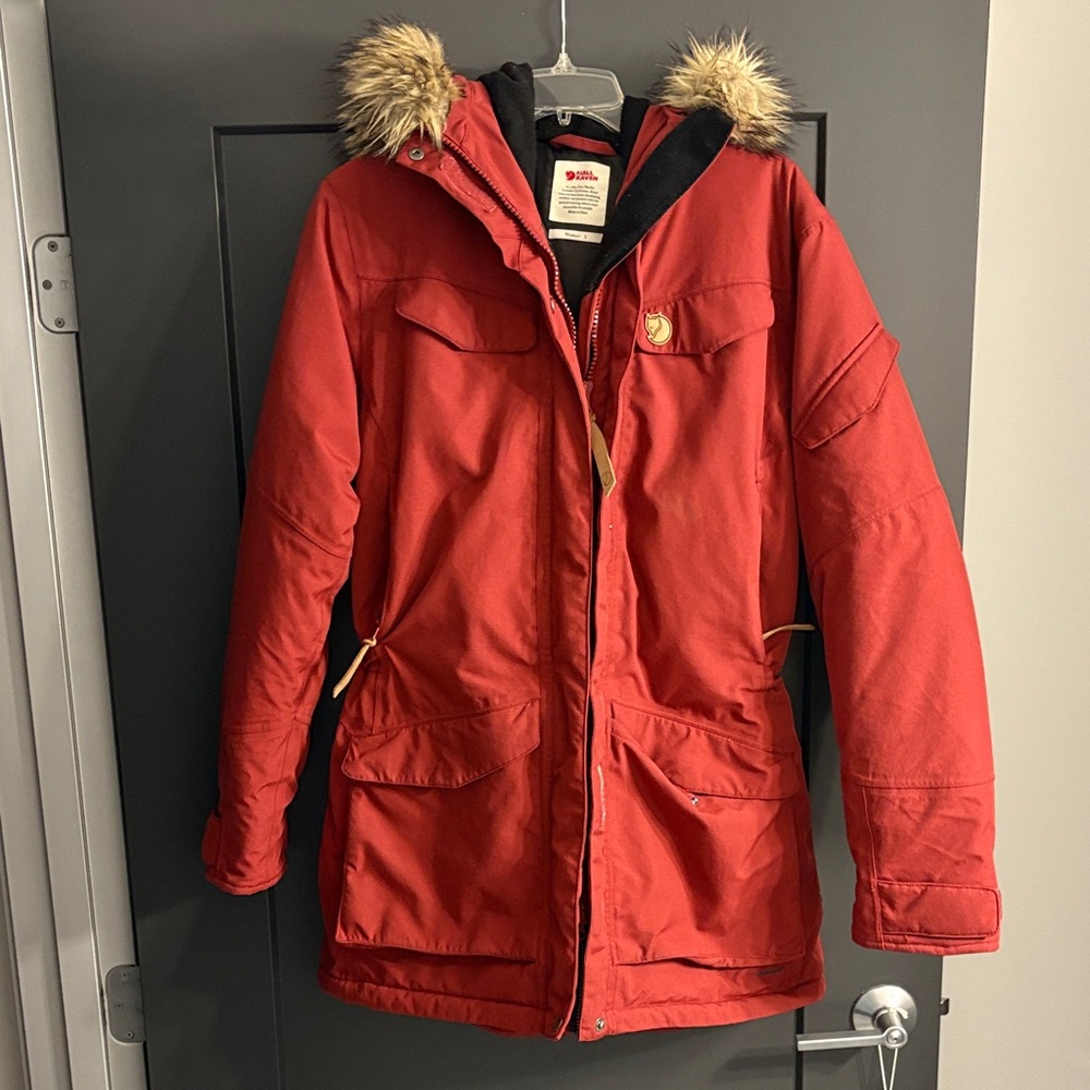Fjallraven Women’s Nuuk Parka